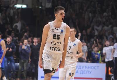  KK partizan u Rusiji, Zagorac polomio nos 