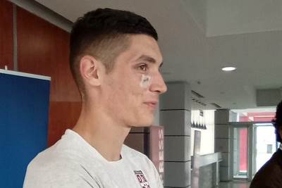  Blekijeva "uspomena" na El Šaravija: 10 kopči na licu 