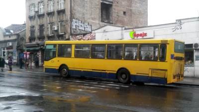 Uhapšen jer se trljao se o ženu u busu Beogradu 