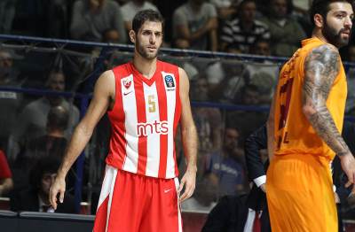  Stratos-Perperoglu-produzio-ugovor-Crvena-zvezda-Ovde-se-osecam-kao-kod-kuce 