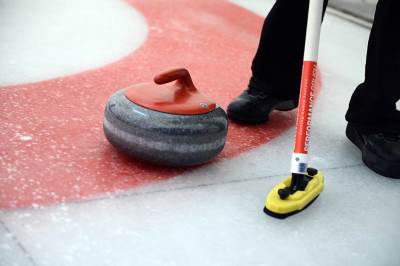  Kanađani pijani na karling turniru 