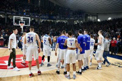  Ubedljiv poraz Budućnosti: Efes brojao do 106 