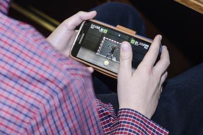  U 2018. proveli smo po mjesec dana na telefonu! 