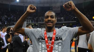  Aleks-Renfro-se-nada-da-Kup-Radivoja-Koraca-nece-biti-poslednji-trofej-s-Partizanom 