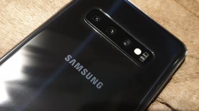  Koliko često nosite svoj Samsung telefon u servis? 
