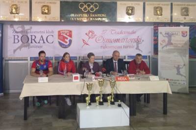  Osmomartovski turnir za rukometašice Izola, Doboj, Knežopoljka i Borac 