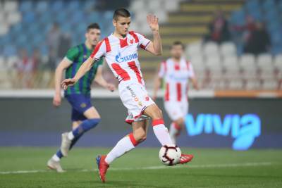  Dejan Joveljić produžava ugovor sa FK Crvena zvezda 