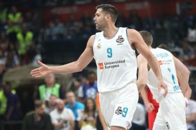  Felipe-Rejes-ostaje-u-Real-Madridu-za-17.-sezonu-u-klubu-Felipe-Rejes-ne-ide-u-penziju 