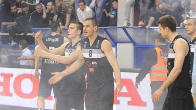   Opet incidenti u Železniku, opet Delije (VIDEO) 