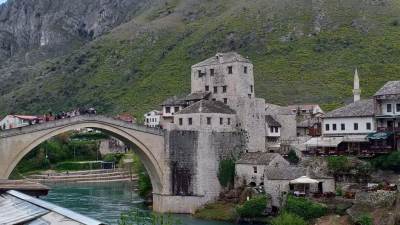  Stomatolog iz Mostara preminuo od posljedica koronavirusa 