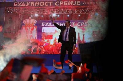  Beograd: 150.000 ljudi na skupu SNS-a (VIDEO) 