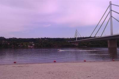  UŽAS KOD APATINA: Muškarac se utopio, deca spasena 