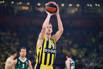  Dvojica iz Fenera u idealnih pet 