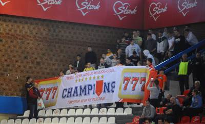  Navijači Vojvodine napravili skandal u Beču 