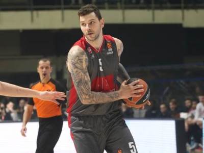  Armani - Bajern 79:78 Evroliga 22. kolo 