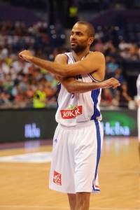  Toni Parker vodi Asvel protiv Real Madrida 