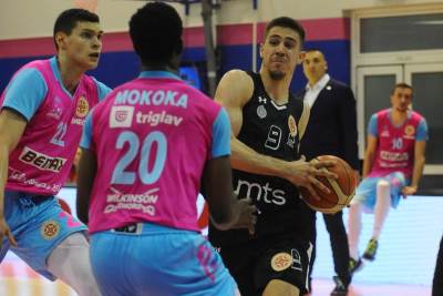  Vanja Marinković - drago mi je što me izabrao Sakramento 