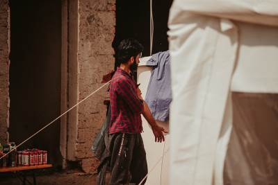  HOROR! Ministar zlostavljao migrante, danas osuđen! 