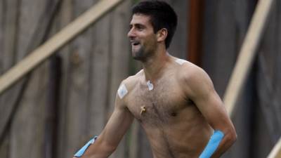  Novak-Djokovic-igra-fudbal-Vimbldon-VIDEO 