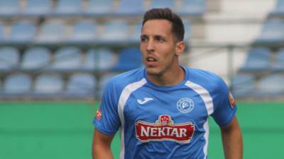  Srđan Bečelić zbog suspenzije nije igrao za Radnik protiv Spartaka iz Trnave 