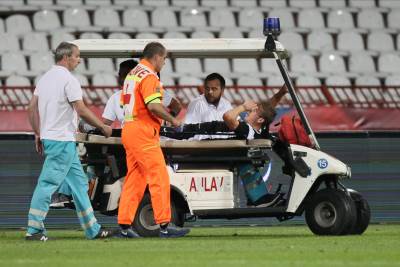  Gobeljic crveni karton Suduva prelom noge 