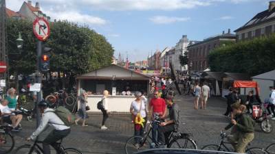  Iz Danske poručuju: Širenje korone nije povezano sa ublažavanjem mera 