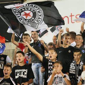  Partizan-Molde-djeca-na-tribinama 