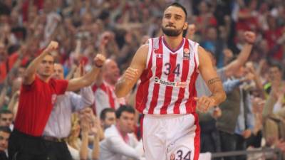  Tadija Dragicevic potpisao za Aris 