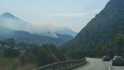  Gori nad Sutomorem, kuće zasad bezbjedne 