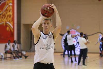  Andrea Trinkijeri KK Partizan Jaramaz, Janković, Veličković ostaju u Partizanu 