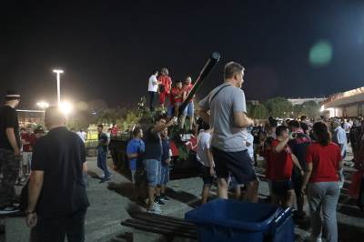  Crvena zvezda Jang bojs povrijeđeni navijači 