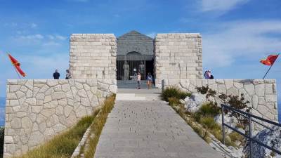  Simbol Crne Gore – Vječni Njegošev dom! (VIDEO) 