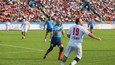  Revijalni meč u Banjaluci: Ljekari - Novinari 2:0 