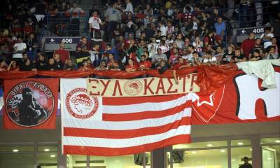  Olimpijakos-promijenio-trenera-Dejvis-Blat-dobio-otkaz 