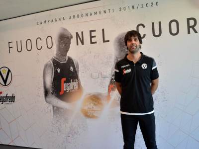  Miloš Tedosić debitovao za Virtus protiv Venecije i dao 22 poena uz 7 asistencija 