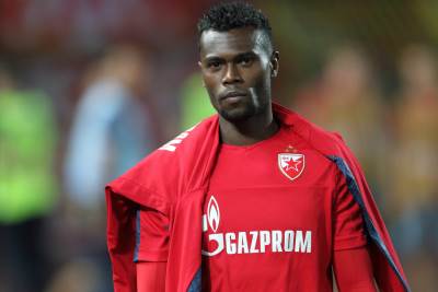  Žander aktivan na Instagramu poruka o progonu i nepravdi, uz pesnicu 