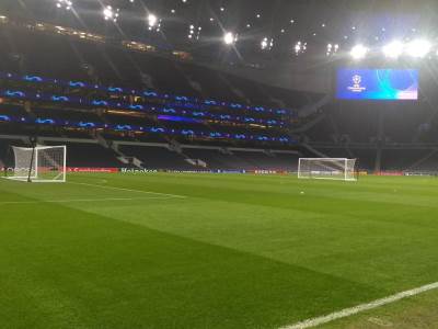  MONDO-na-stadionu-Totenhema-VIDEO-FOTO 