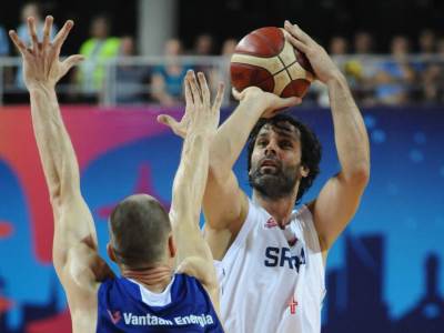  Milos-Teodosic-najbolji-potez-5.-kolo-Evrokup 