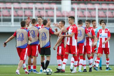  Omladinska Liga šampiona Crvena zvezda - Bajern 1-1 