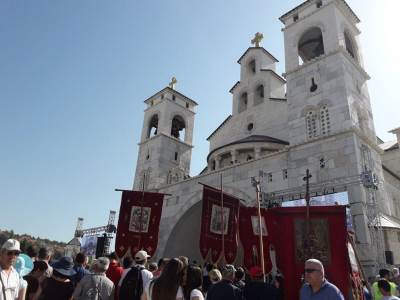 Nova frka u najavi: Milo Đukanović najavio ispitivanje vjerskih objekata 