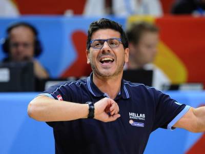  Trener-Gran-Kanarije-Fotis-Kacikaris-samarao-igraca 