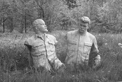  Staljin - diktator i vojskovođa 