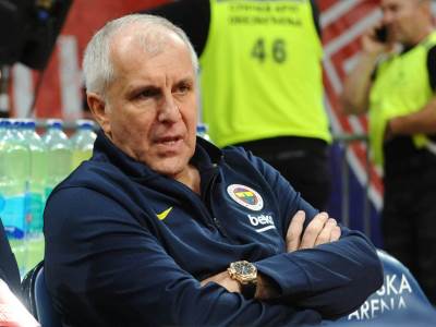  Željko Obradović sa čelnicima Fenerbahčea pa pobjeda 