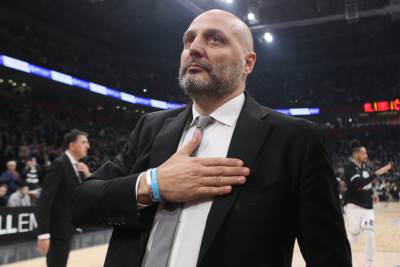  Sasa-Djordjevic-ovacije-navijaca-na-mecu-Partizan-Virtus-VIDEO 