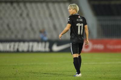  Takuma Asano na meti Lokomotive iz Moskve 