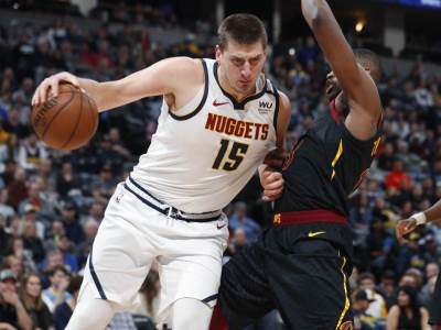  NBA Denver Klivlend Jokić 