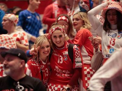  Peruničić: Volio bih da imamo navijače kao Hrvati, osjećamo se usamljeno! 