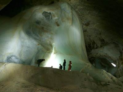  Fascinantna ledena jama kod Ribnika (FOTO) 