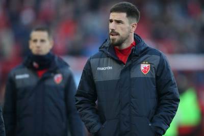  Miloš Degenek Crvena zvezda - Ne znam za ponude iz Kine 