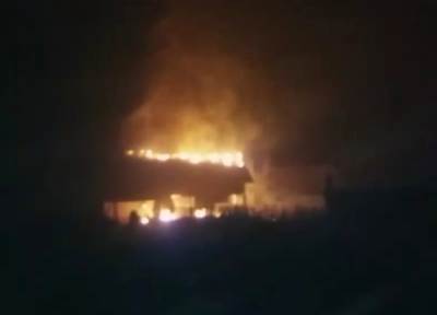  Požar u Bijeljini, gori pilana (VIDEO) 